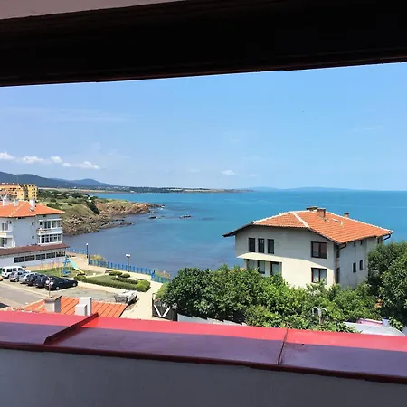 Valdi Hotel Ahtopol