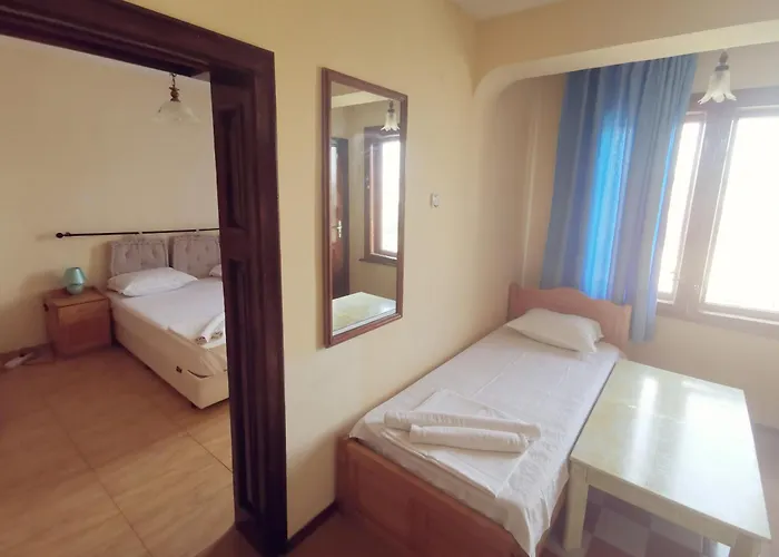 Valdi אקהטופול